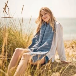 Breeze. 4 Projects For Rowan By Quail Studio -Las Tijeras Magicas Tienda breeze 4 projects for rowan by quail studio 2