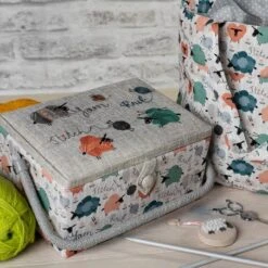 Costurero Mediano - Knit Happens - Hobby Gift -Las Tijeras Magicas Tienda costurero mediano knit happens hobby gift 2