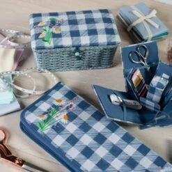 Estuche Para Agujas De Tricotar - Wild Floral Plaid - Hobby Gift -Las Tijeras Magicas Tienda estuche para agujas de tricotar wild floral plaid hobby gift 2