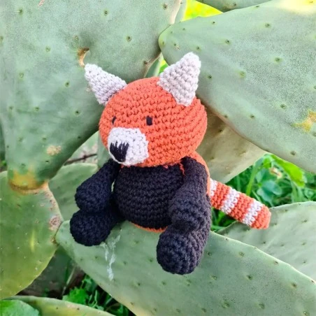 Kit Amigurumi Panda Rojo Ling - Hoooked 3 Kit Amigurumi Panda Rojo Ling - Hoooked