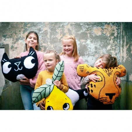 Kit Cojín De Punto De Cruz - Gato Negro - Vervaco 6 Kit Cojín De Punto De Cruz - Gato Negro - Vervaco - Imagen 4