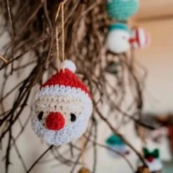 Kit De Amigurumi - Decoración De Navidad - Hoooked 16 Kit De Amigurumi - Decoración De Navidad - Hoooked -Las Tijeras Magicas Tienda kit de amigurumi decoracion de navidad hoooked 6