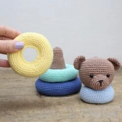 Kit De Amigurumi - Oso Con Anillos Apilables - Hardicraft -Las Tijeras Magicas Tienda kit de amigurumi oso con anillos apilables hardicraft 1