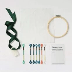 Kit De Bordado - Bebé & Cigüeña - DMC -Las Tijeras Magicas Tienda kit de bordado bebe ciguena dmc 1