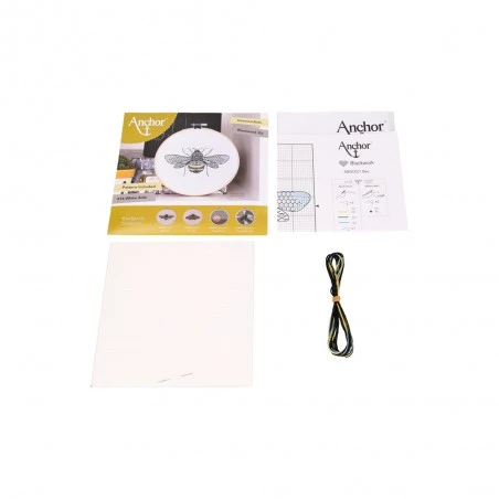 Kit De Bordado Blackwork - Bee - Anchor 4 Kit De Bordado Blackwork - Bee - Anchor - Imagen 2
