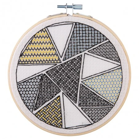 Kit De Bordado Blackwork - Geometric Triangles - Anchor 3 Kit De Bordado Blackwork - Geometric Triangles - Anchor