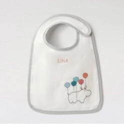 Kit De Babero Para Bordar - Hipopótamo Volador - DMC