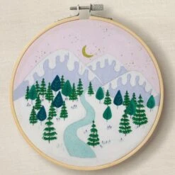 Kit De Bordado - Paisaje Invernal By Georgie K. Emery - DMC -Las Tijeras Magicas Tienda kit de bordado paisaje invernal by georgie k emery dmc 1