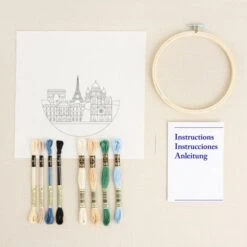 Kit De Bordado Tradicional - Monumentos Parisinos - DMC 8 Kit De Bordado Tradicional - Monumentos Parisinos - DMC -Las Tijeras Magicas Tienda kit de bordado tradicional monumentos parisinos dmc 2