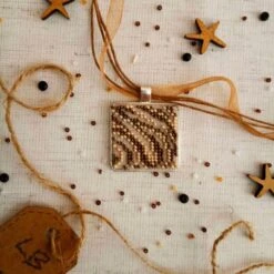 Kit De Micro Bordado Collar - Sandy -Las Tijeras Magicas Tienda kit de micro bordado collar sandy 2