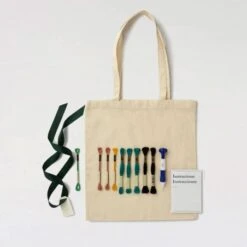 Kit De Punch Needle - Tote Bag Con Retrato Line Art - DMC -Las Tijeras Magicas Tienda kit de punch needle tote bag con retrato line art dmc 2