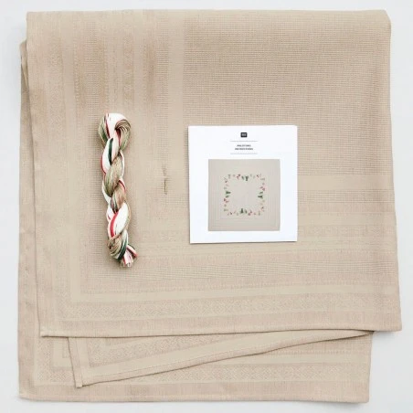 Kit De Punto De Cruz - Mantel Con Paisajes De Invierno - Rico Design 5 Kit De Punto De Cruz - Mantel Con Paisajes De Invierno - Rico Design - Imagen 3