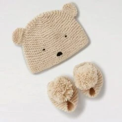 Kit De Tricot - Gorrito Y Patucos De Bebé - DMC