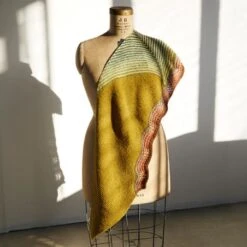 Knits From The LYS: A Collection By Espace Tricot -Las Tijeras Magicas Tienda knits from the lys a collection by espace tricot 12