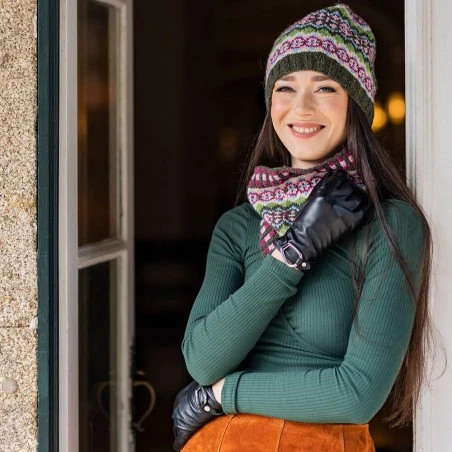 Knitting Around Europe By André De Castro 9 Knitting Around Europe By André De Castro - Imagen 7