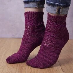 Malabrigo Book 21. Socks: Ultimate Collection -Las Tijeras Magicas Tienda malabrigo book 21 socks ultimate collection 5