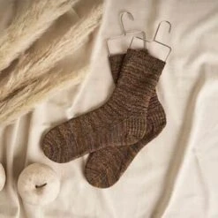 Malabrigo Book 21. Socks: Ultimate Collection -Las Tijeras Magicas Tienda malabrigo book 21 socks ultimate collection 8