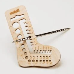 Medidor De Agujas Y Ganchillo De Madera - Addi -Las Tijeras Magicas Tienda medidor de agujas y ganchillo de madera addi 2