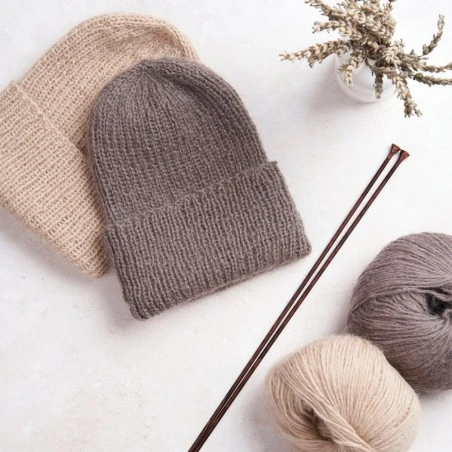 Mode At Rowan Beanie Style. 6 Hand Knit Beanie Designs 5 Mode At Rowan Beanie Style. 6 Hand Knit Beanie Designs - Imagen 3