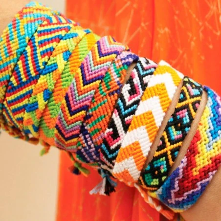 Pack De 36 Madejas Multi-Hebras De Colores Jaspeados - DMC 5 Pack De 36 Madejas Multi-Hebras De Colores Jaspeados - DMC - Imagen 3