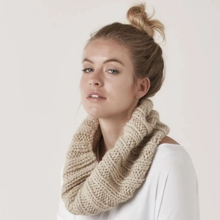 Rowan Big Wool Knits. 8 Stylish Designs 5 Rowan Big Wool Knits. 8 Stylish Designs - Imagen 3